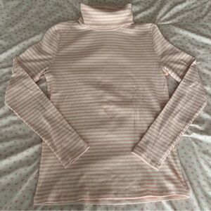 vintage Tommy Hilfiger pink striped turtleneck🎀🎀